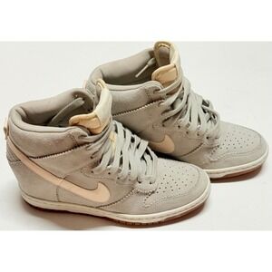 Nike Dunk Sky High Grey Suede Wedge Sneakers Womens 7 528899-003